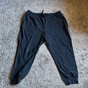 Old Navy Women's Black Relaxed Joggers